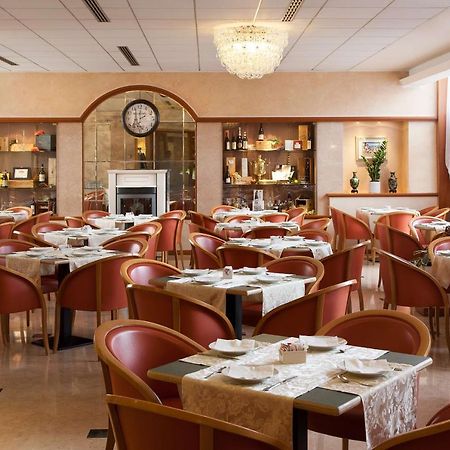 Best Western Hotel Leonardo Da Vinci Έρμπα Εξωτερικό φωτογραφία
