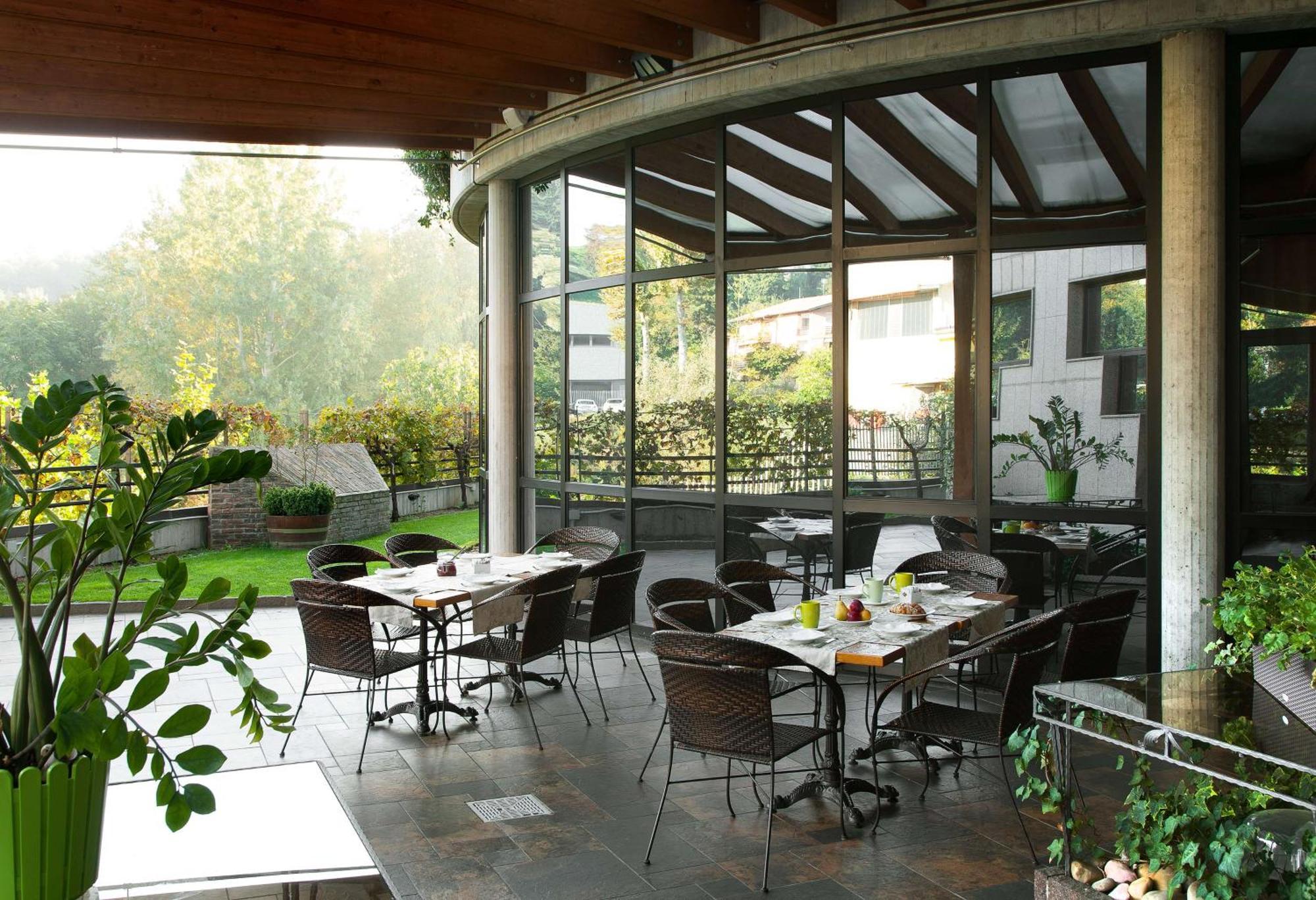 Best Western Hotel Leonardo Da Vinci Έρμπα Εξωτερικό φωτογραφία