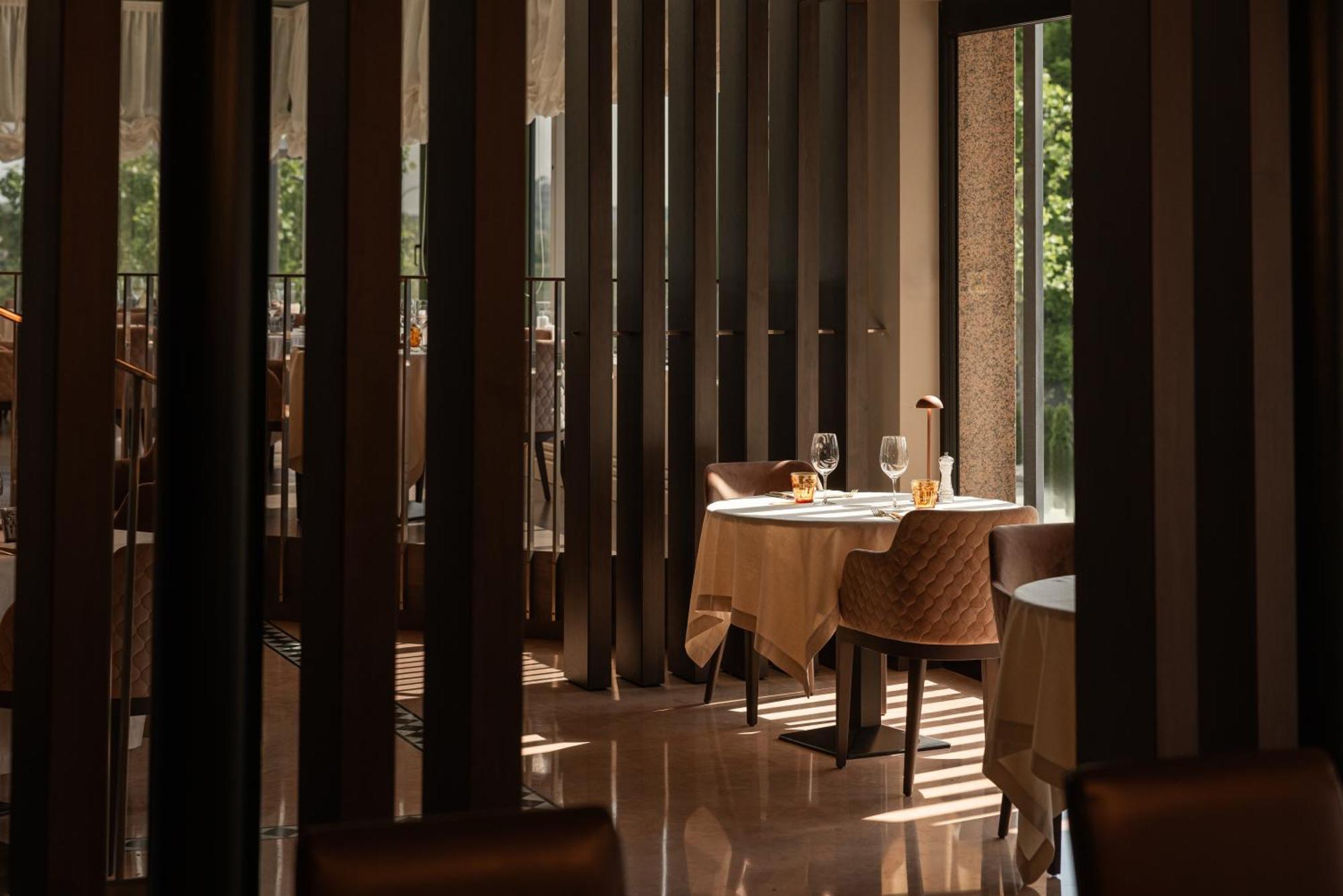 Best Western Hotel Leonardo Da Vinci Έρμπα Εξωτερικό φωτογραφία