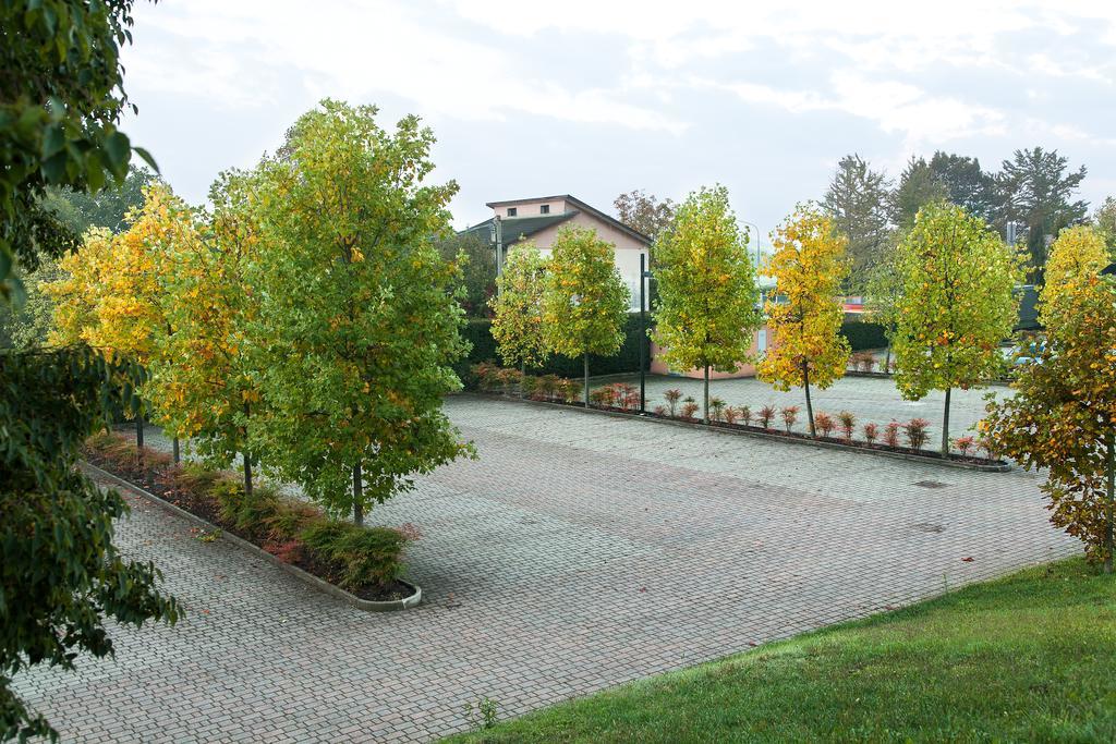 Best Western Hotel Leonardo Da Vinci Έρμπα Εξωτερικό φωτογραφία